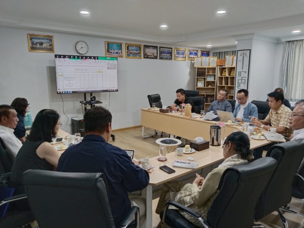 The Monthly MGMA Executive Committee Meeting