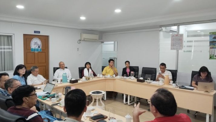 The Monthly MGMA Executive Committee Meeting